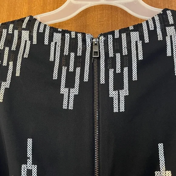 Vince Camuto silver on black subtle sequin sleeveless cocktail dress shift - Picture 6 of 9